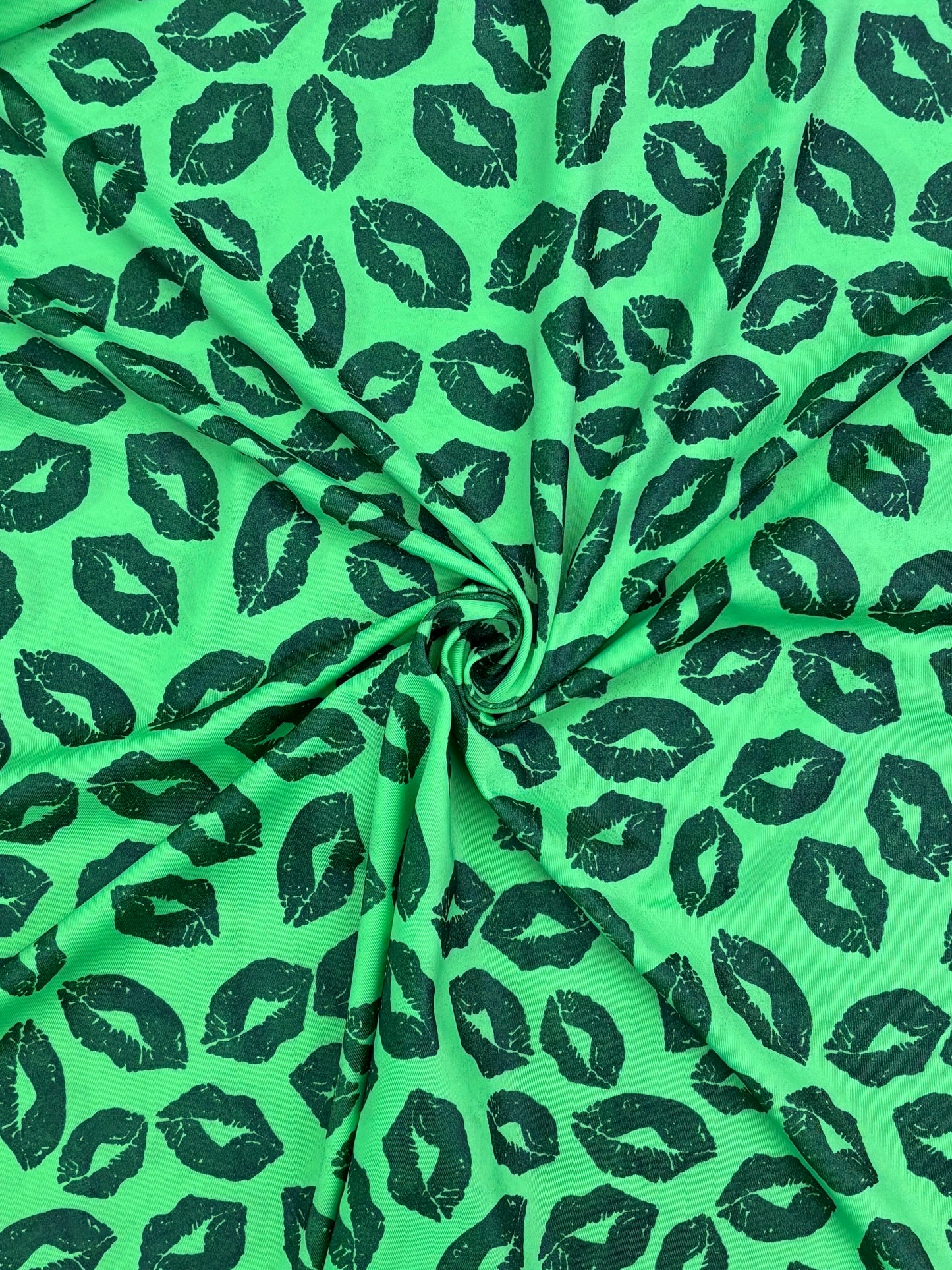Green Kiss Print Spandex