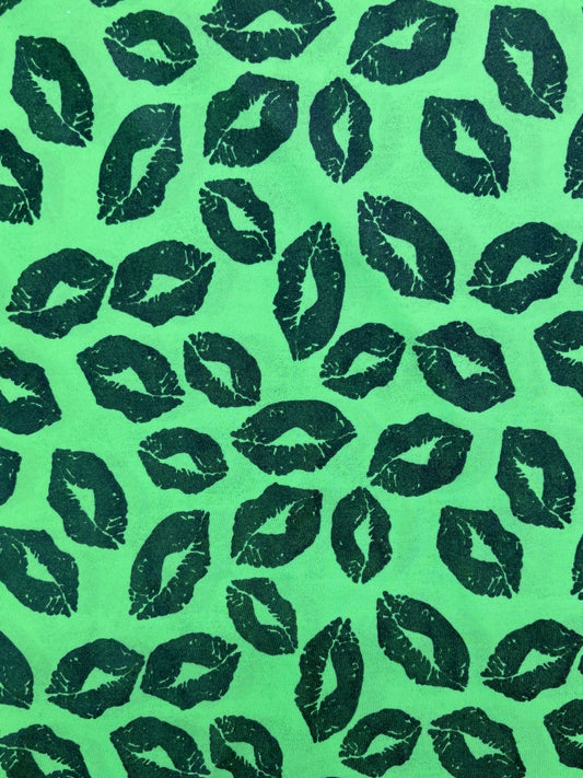 Green Kiss Print Spandex