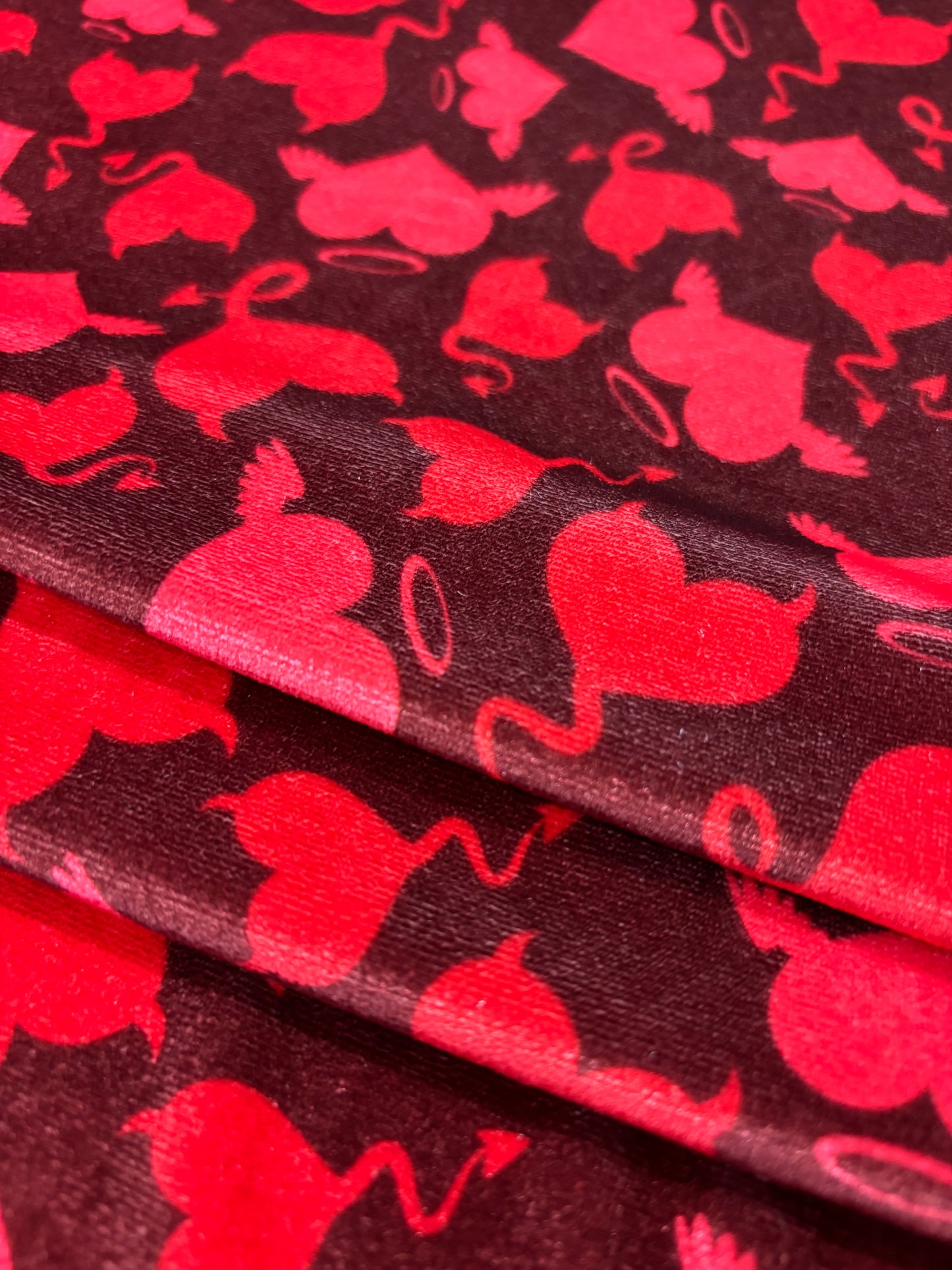 Devil Heart Print Velvet