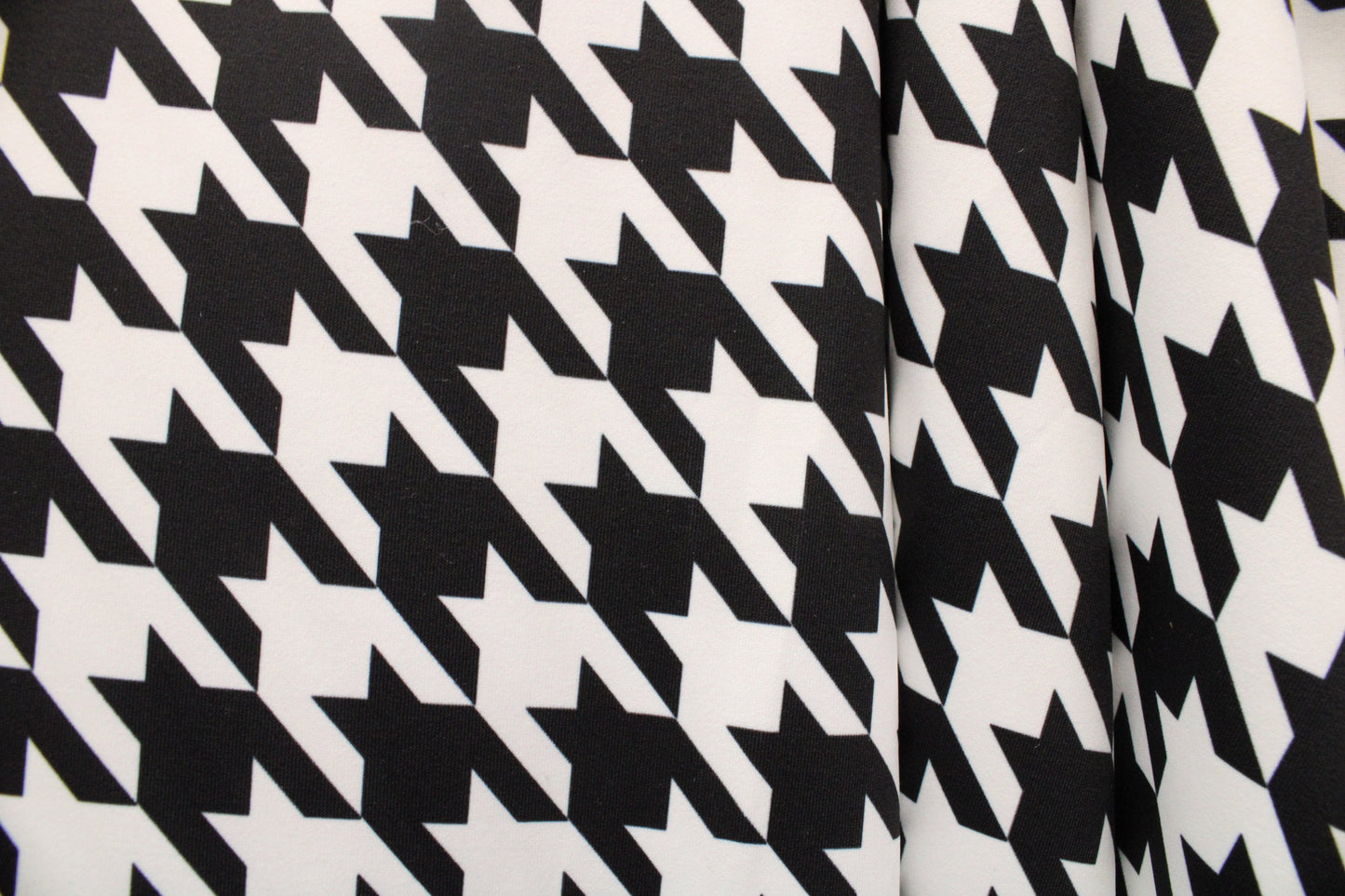 Black and White Houndstooth