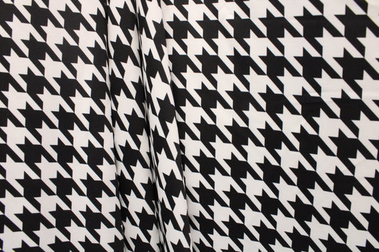 Black and White Houndstooth